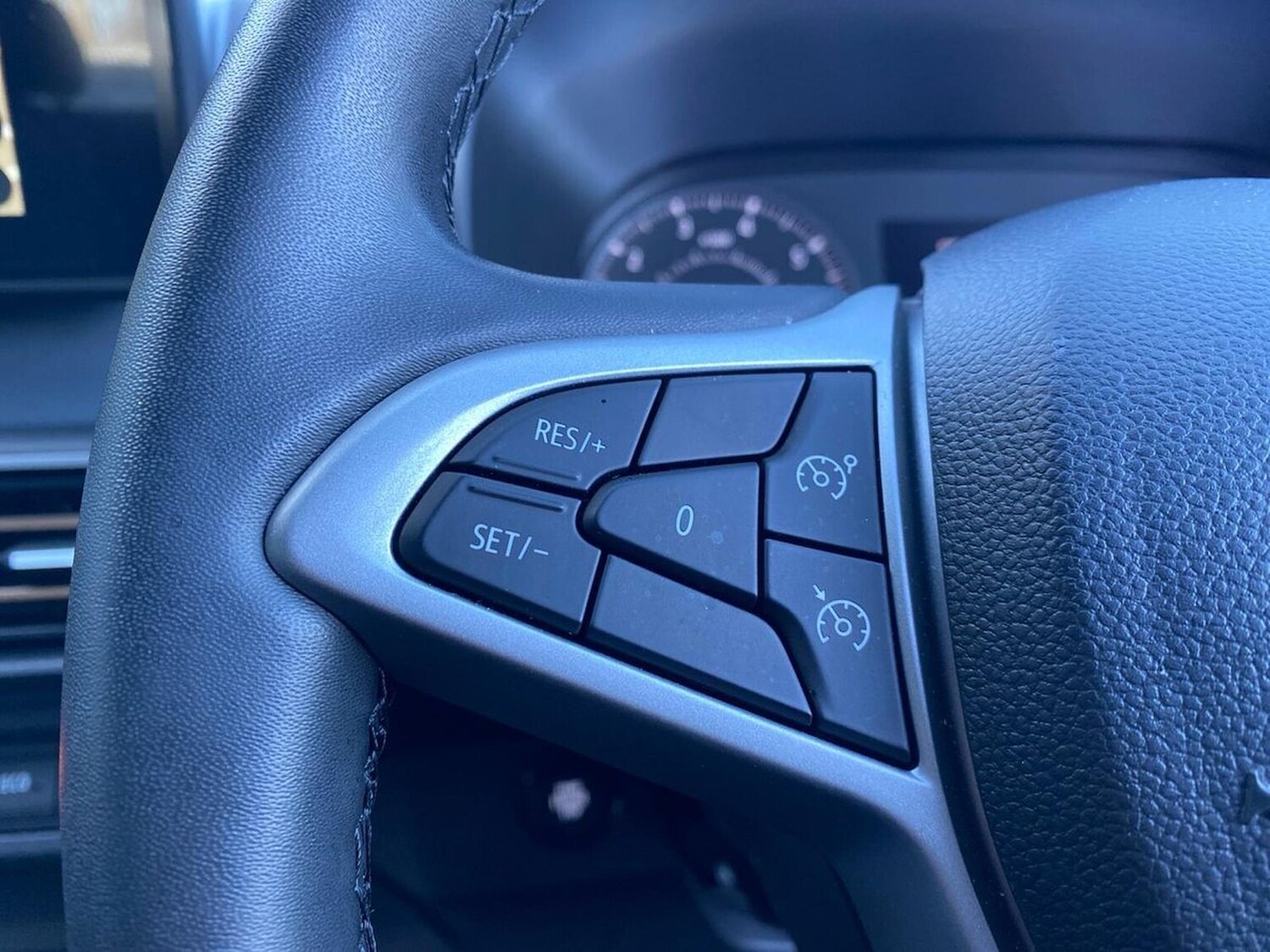 Used Dacia Sandero Stepway 2024 for sale - 77845383: Photo 27