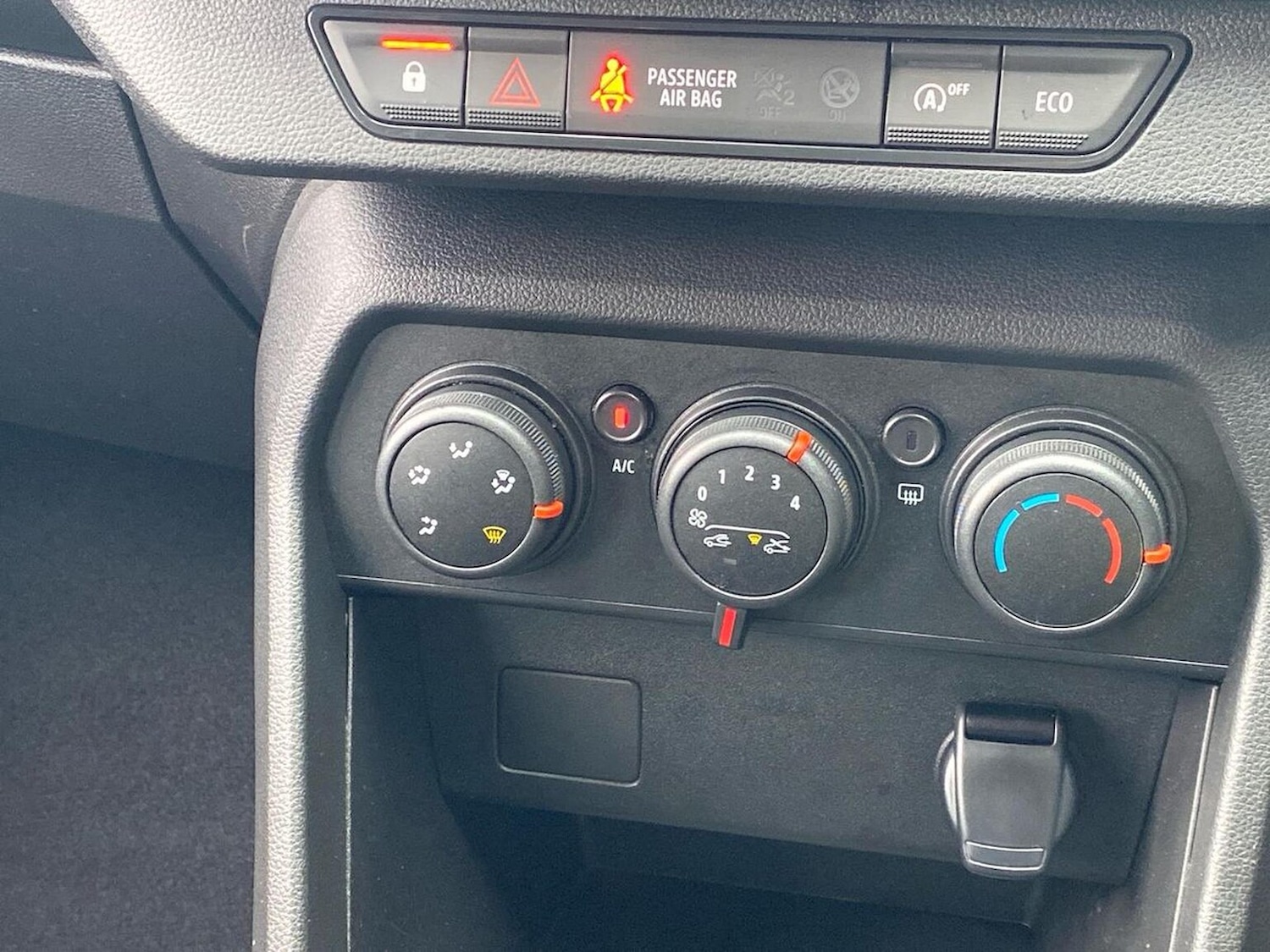 Used Dacia Sandero Stepway 2023 for sale - 76464660: Photo 12