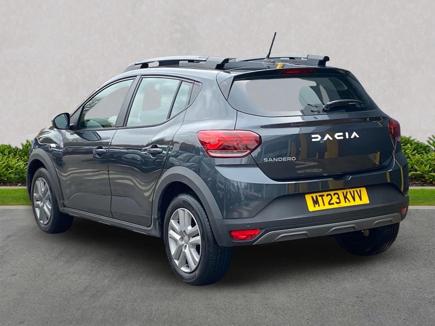 Used Dacia Sandero Stepway 2023 for sale - 76464660: Photo 2