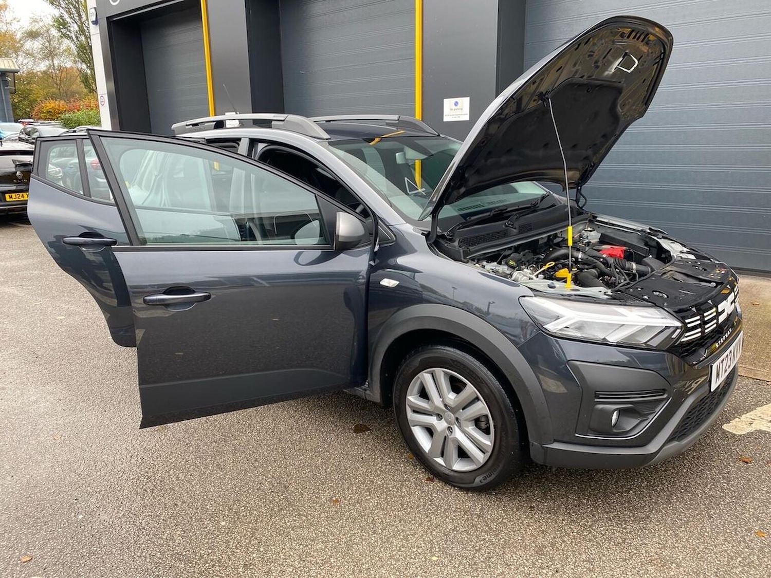 Used Dacia Sandero Stepway 2023 for sale - 76464660: Photo 40