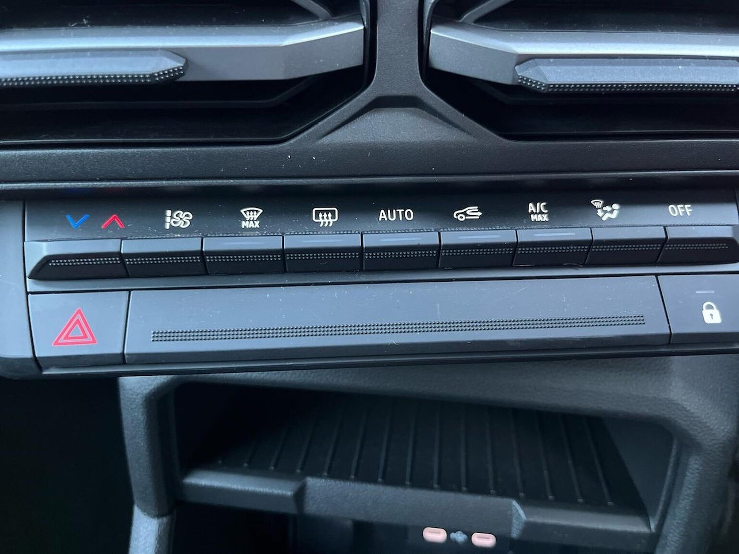 Used Dacia Duster 2025 for sale - 77033490: Photo 12