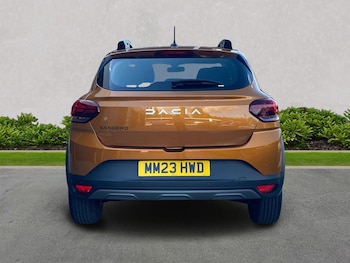 Used Dacia Sandero Stepway 2023 for sale - 76531428: Photo