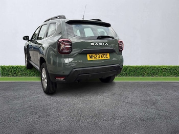 Used Dacia Duster 2023 for sale - 79037755: Photo