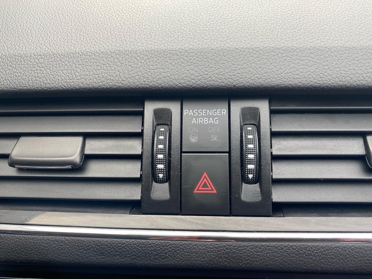 Used Skoda Octavia 2016 for sale - 76198476: Photo 22