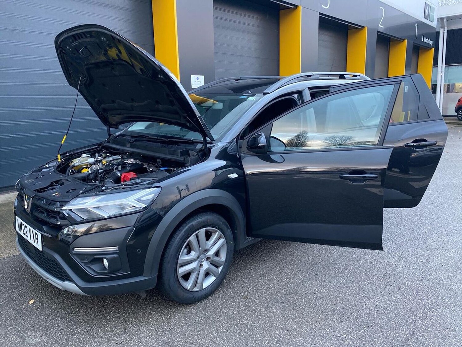 Used Dacia Jogger 2022 for sale - 76735596: Photo 39