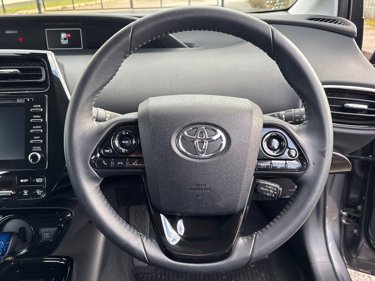 Used Toyota Prius 2022 for sale - 77124580: Photo 12