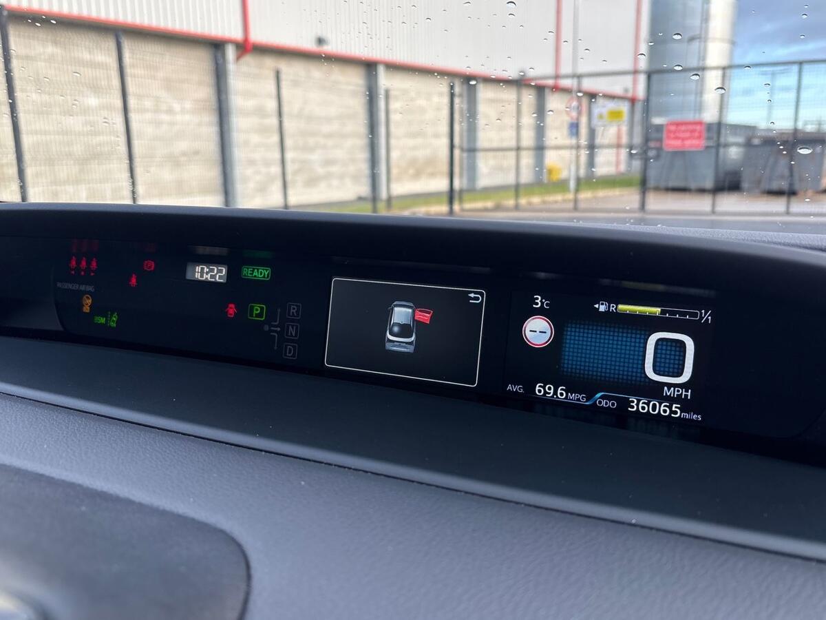 Used Toyota Prius 2022 for sale - 77124580: Photo 17