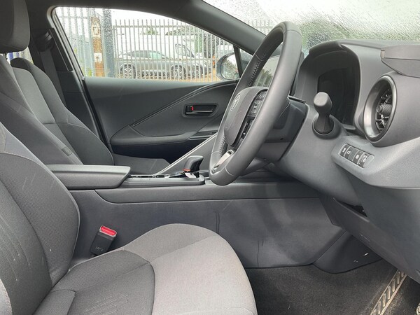 Used Toyota C-HR 2024 for sale - 74396879: Photo 11