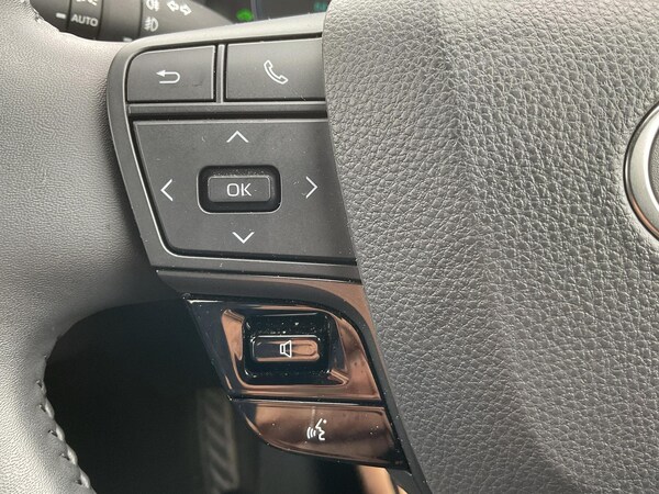 Used Toyota C-HR 2024 for sale - 74396879: Photo 22