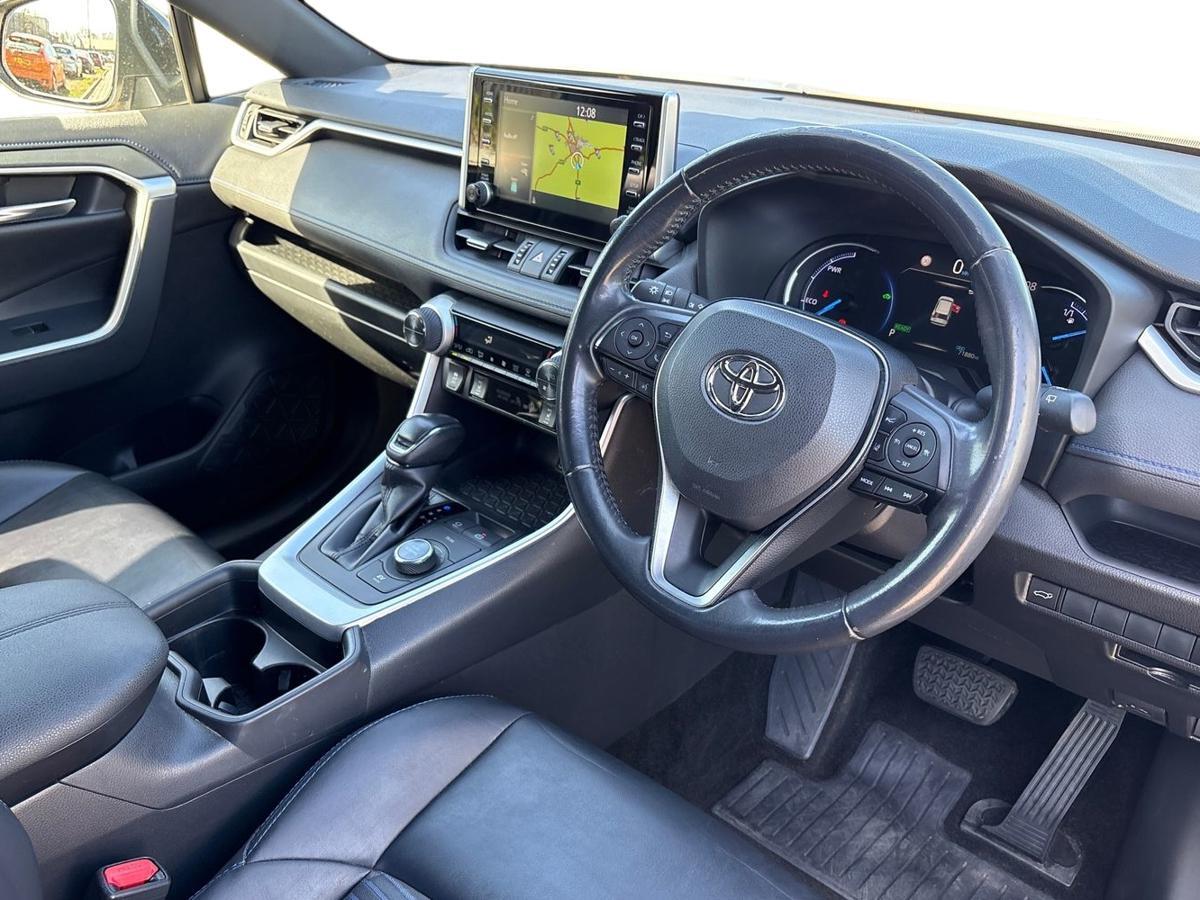 Used Toyota RAV4 2020 for sale - 78021701: Photo 11