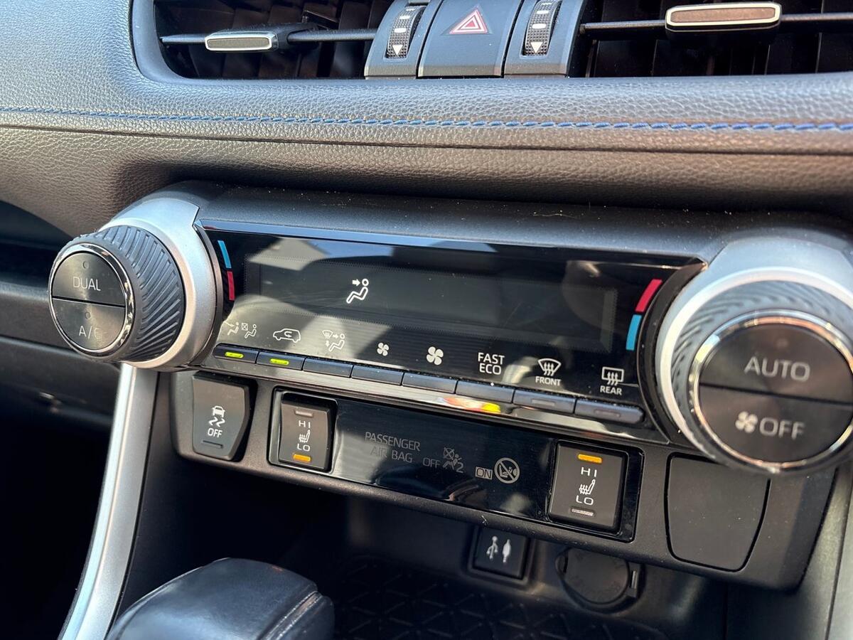 Used Toyota RAV4 2020 for sale - 78021701: Photo 21