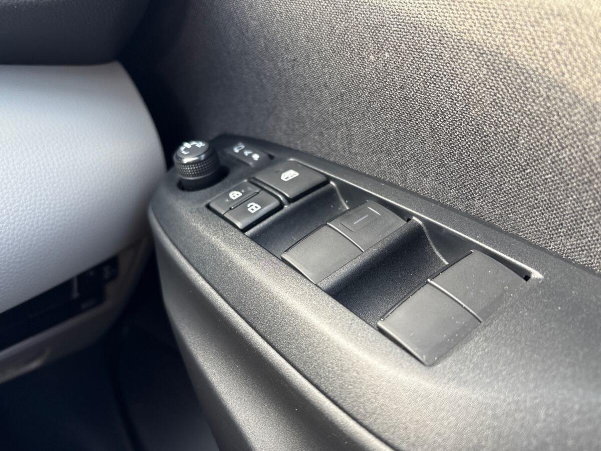 Used Toyota Yaris 2022 for sale - 77627085: Photo 23