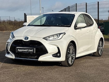 Used Toyota Yaris 2022 for sale - 77627085: Photo