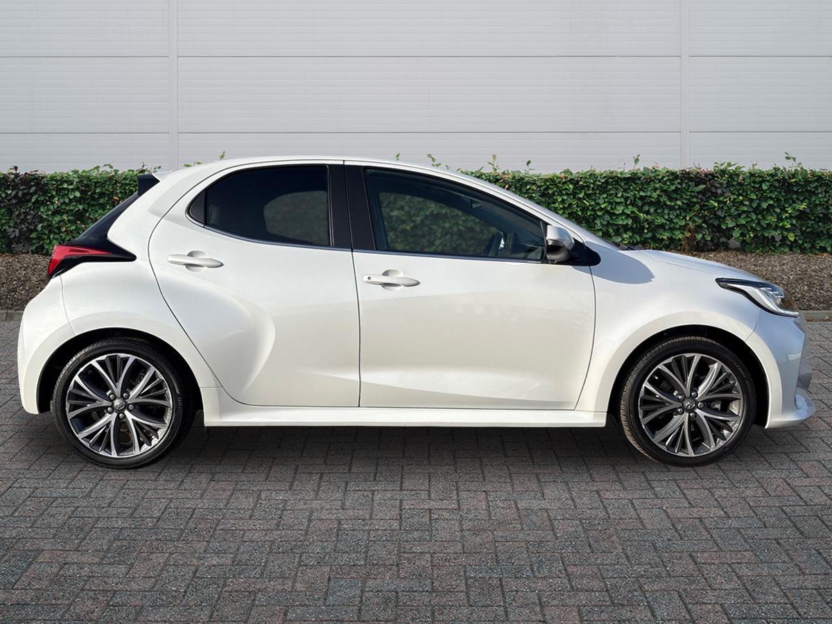 Used Toyota Yaris 2022 for sale - 77627085: Photo 8