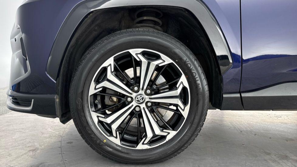 Used Toyota RAV4 2022 for sale - 76671010: Photo 15