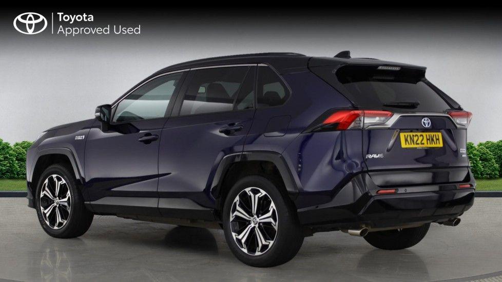 Used Toyota RAV4 2022 for sale - 76671010: Photo 3