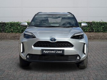 Used Toyota Yaris 2024 for sale - 78232611: Photo