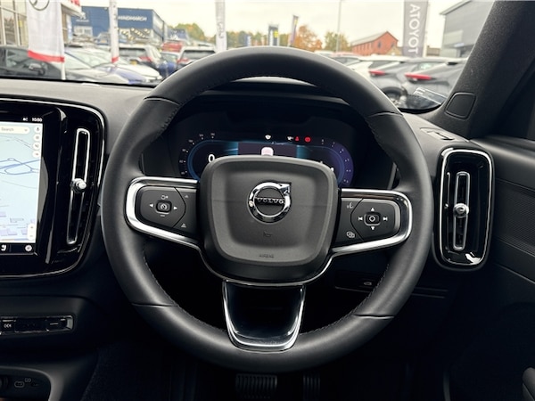 Used Volvo XC40 2022 for sale - 76309296: Photo 10