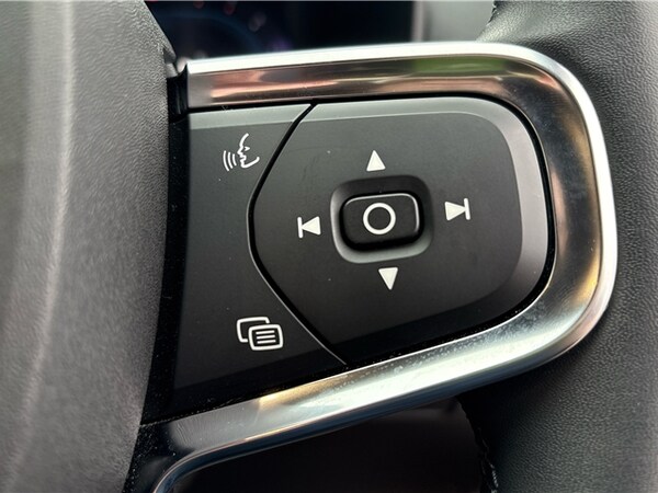 Used Volvo XC40 2022 for sale - 76309296: Photo 21