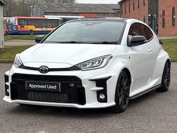 Used Toyota Yaris 2021 for sale - 77770731: Photo