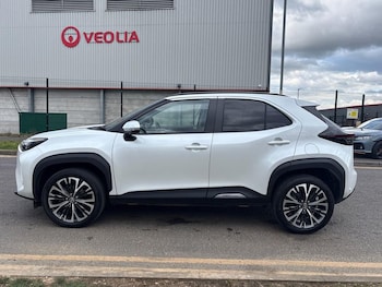 Used Toyota Yaris 2024 for sale - 78036241: Photo