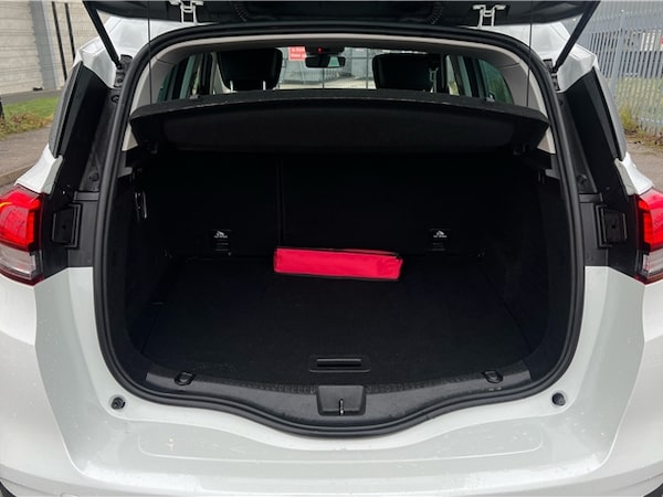 Used Renault Scenic 2019 for sale - 76271527: Photo 17