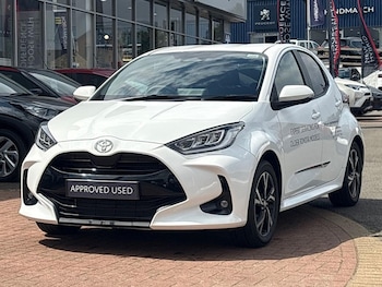 Used Toyota Yaris 2026 for sale - 79613648: Photo