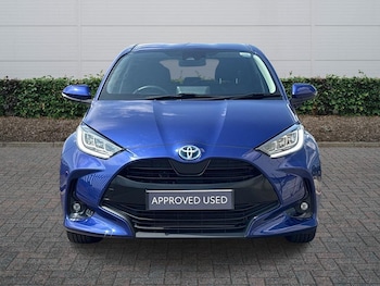Used Toyota Yaris 2023 for sale - 79338696: Photo