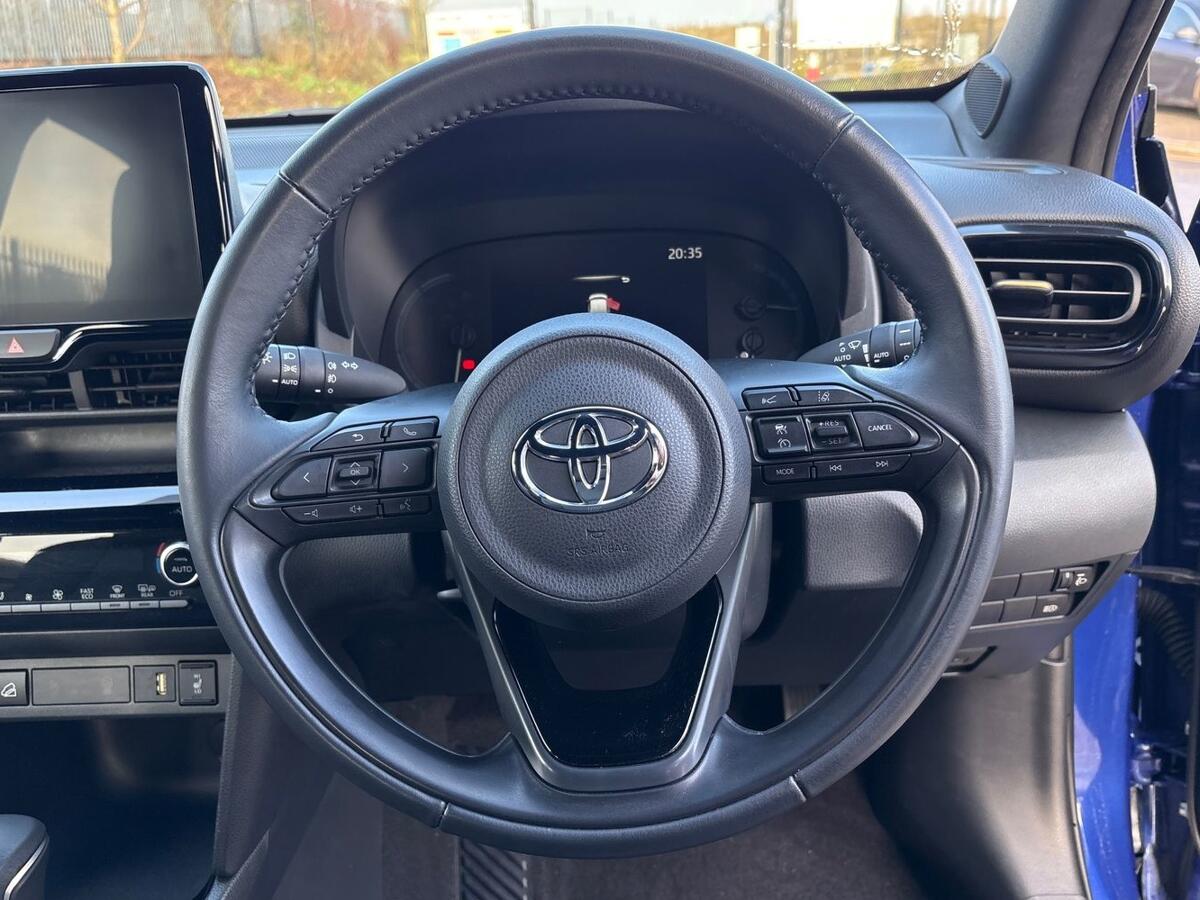 Used Toyota Yaris Cross 2022 for sale - 76800522: Photo 13