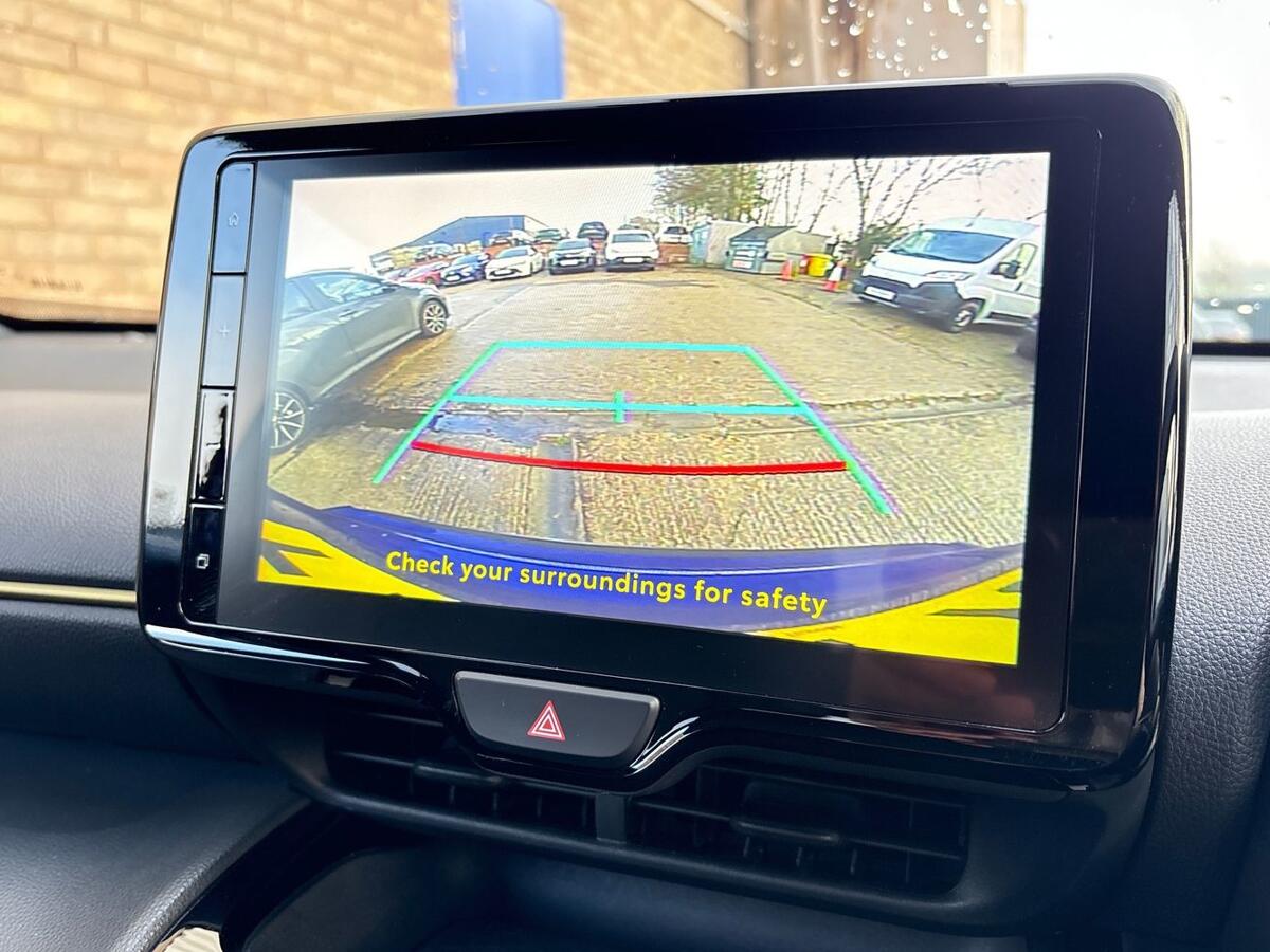 Used Toyota Yaris Cross 2022 for sale - 76800522: Photo 17