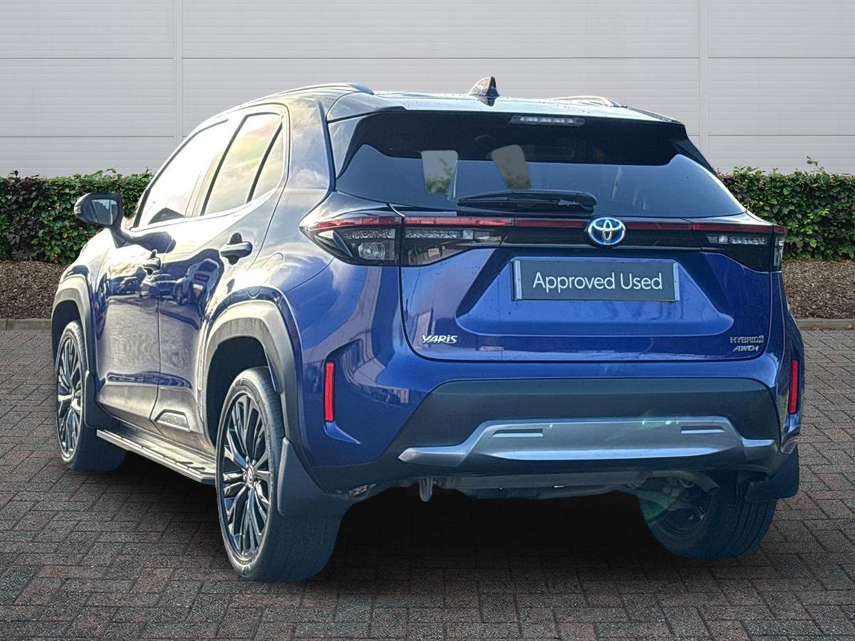 Used Toyota Yaris Cross 2022 for sale - 76800522: Photo 2