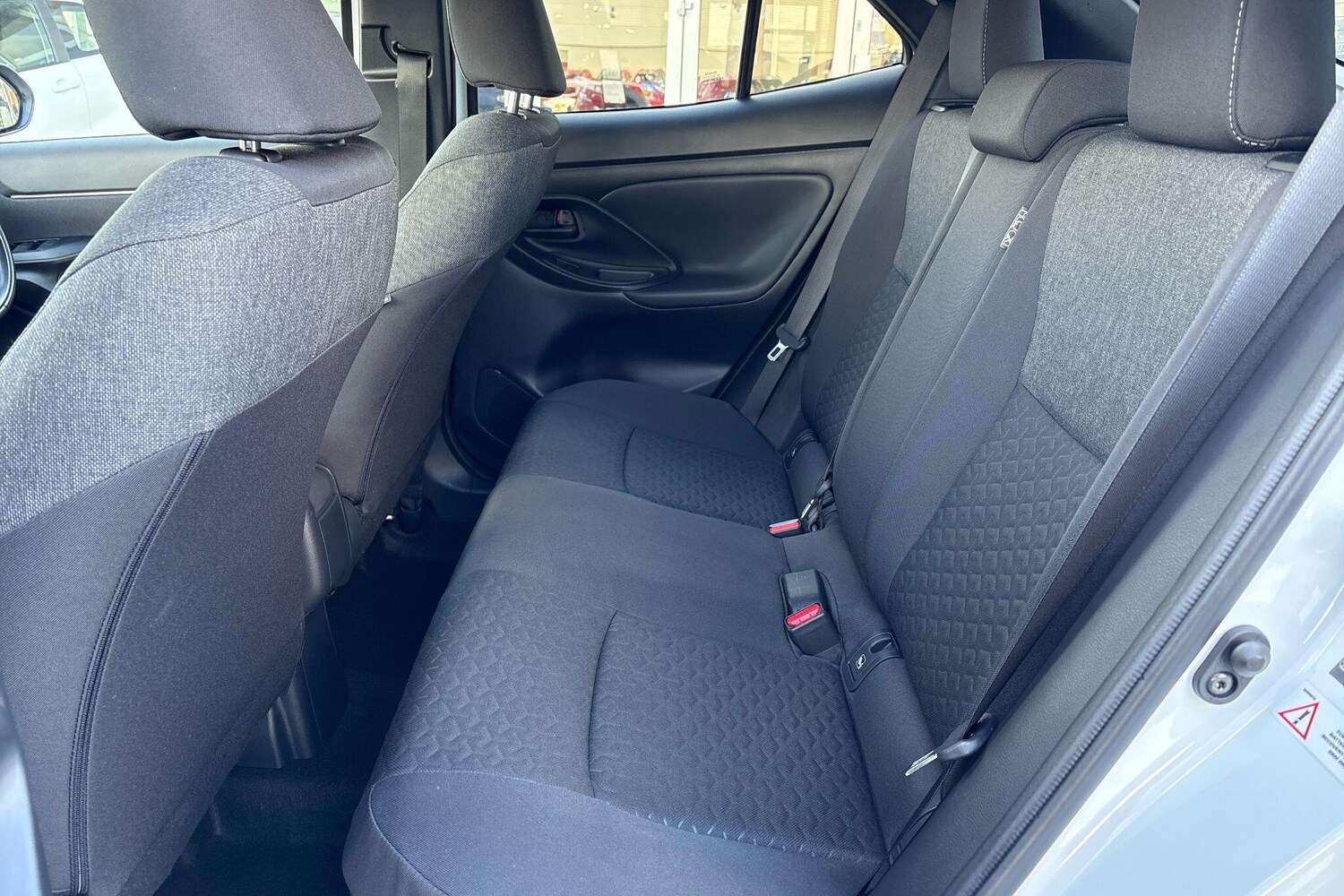 Used Toyota Yaris 2023 for sale - 76190735: Photo 18