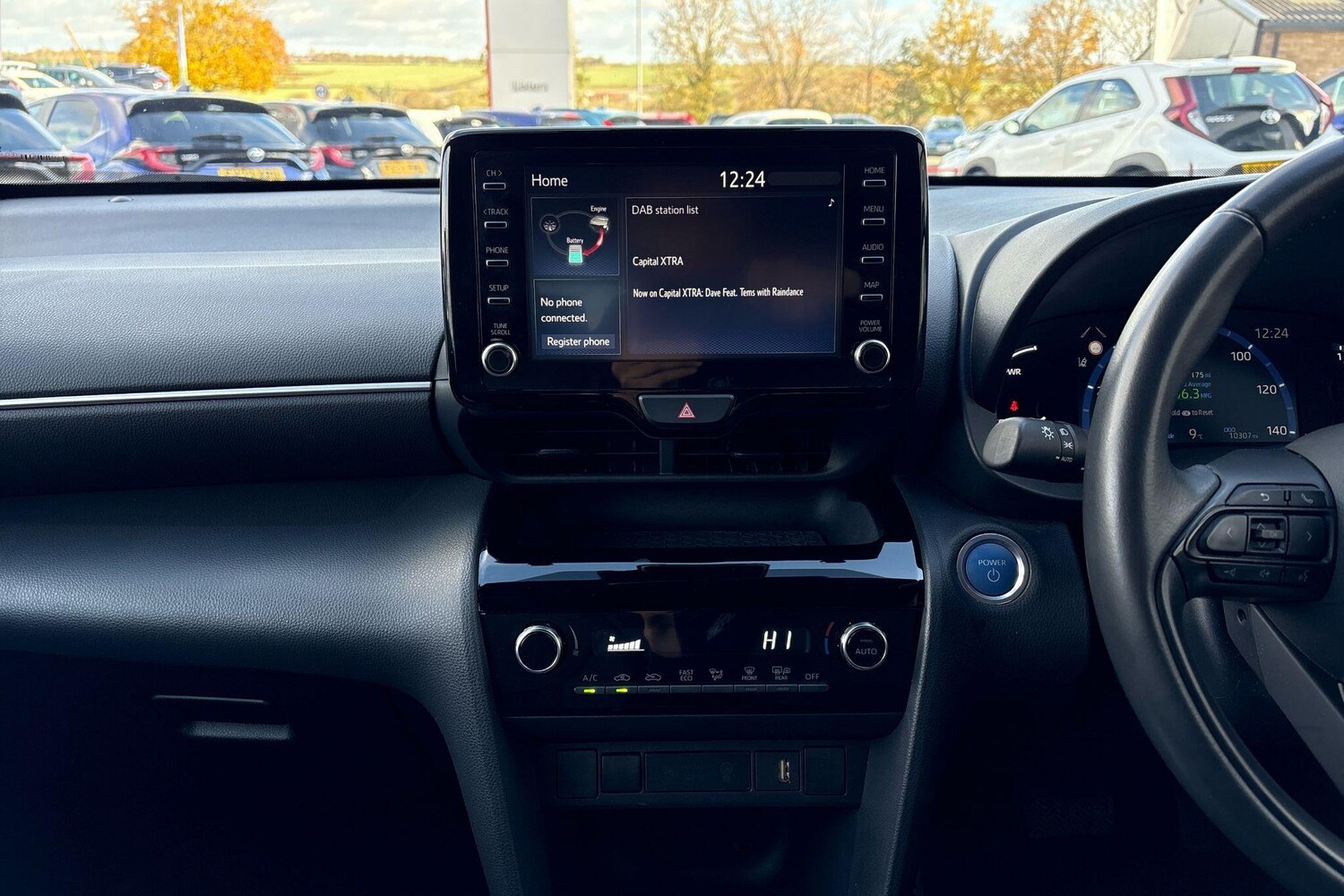 Used Toyota Yaris 2023 for sale - 76190735: Photo 8