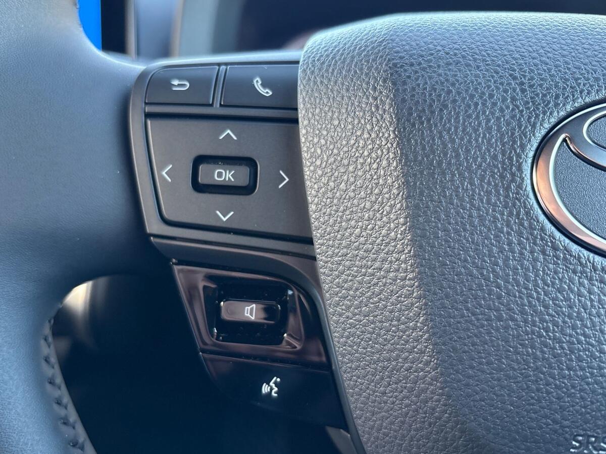 Used Toyota C-HR 2025 for sale - 76647402: Photo 14