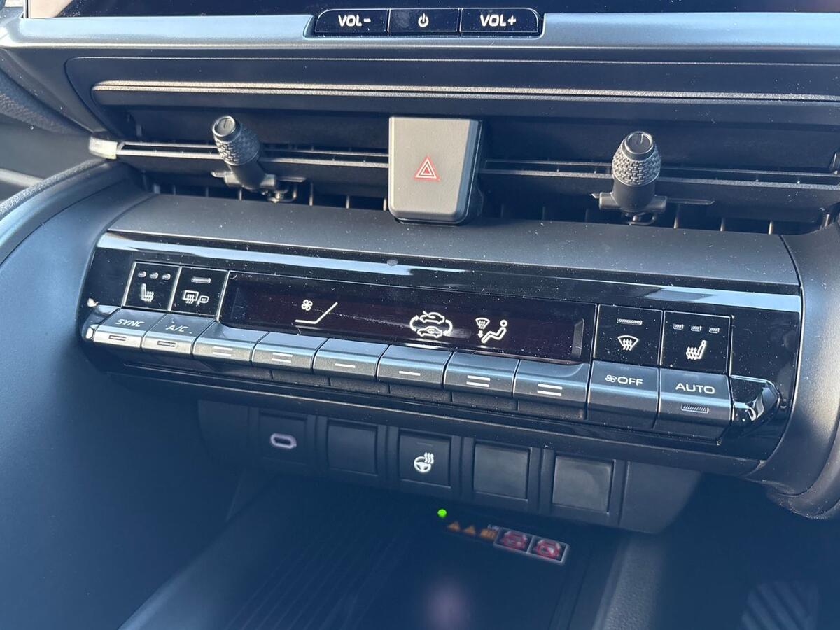 Used Toyota C-HR 2025 for sale - 76647402: Photo 18