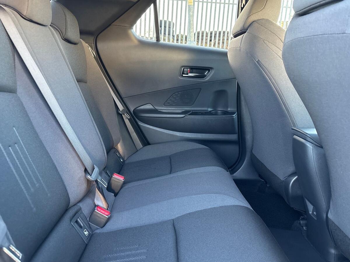 Used Toyota C-HR 2025 for sale - 76647402: Photo 23