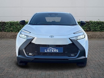 Used Toyota C-HR 2025 for sale - 76647402: Photo