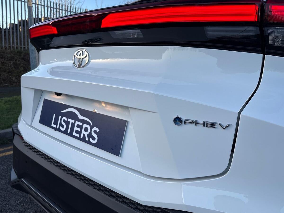 Used Toyota C-HR 2025 for sale - 76647402: Photo 30