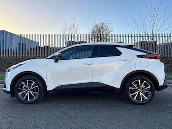 Used Toyota C-HR 2025 for sale - 76647402: Photo