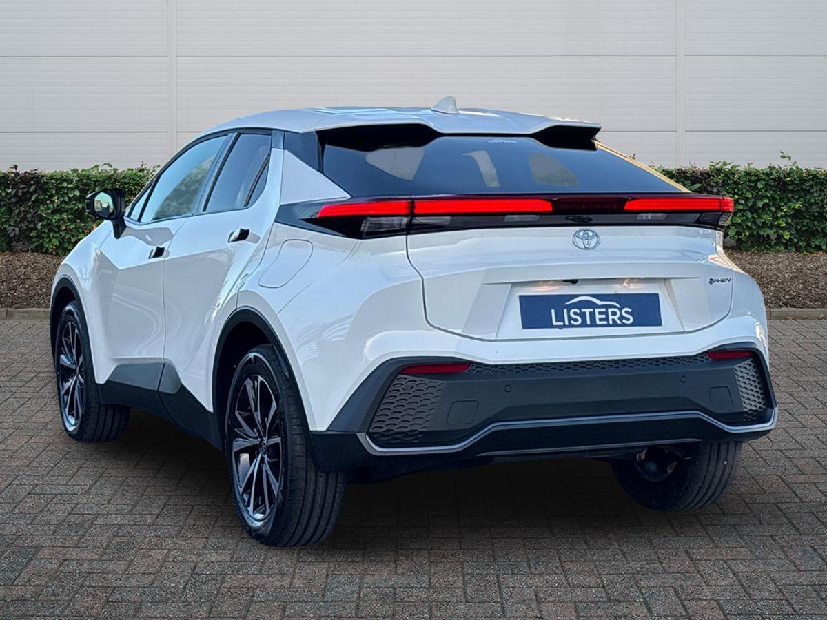 Used Toyota C-HR 2025 for sale - 76647402: Photo 5