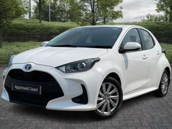 Used Toyota Yaris 2022 for sale - 74752511: Photo