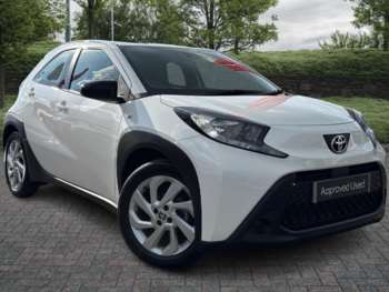 2024 (24) - 1.0 VVT-i Pure 5dr