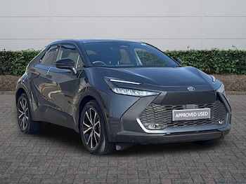 Used Toyota C-HR 2025 for sale - 79237950: Photo
