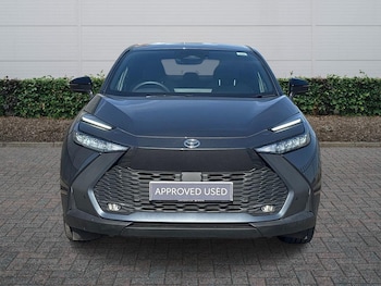 Used Toyota C-HR 2025 for sale - 79237950: Photo