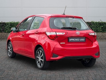 Used Toyota Yaris 2019 for sale - 78430998: Photo