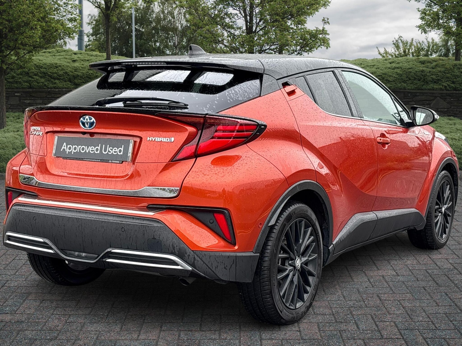 Used Toyota C-HR 2020 for sale - 76410282: Photo 2