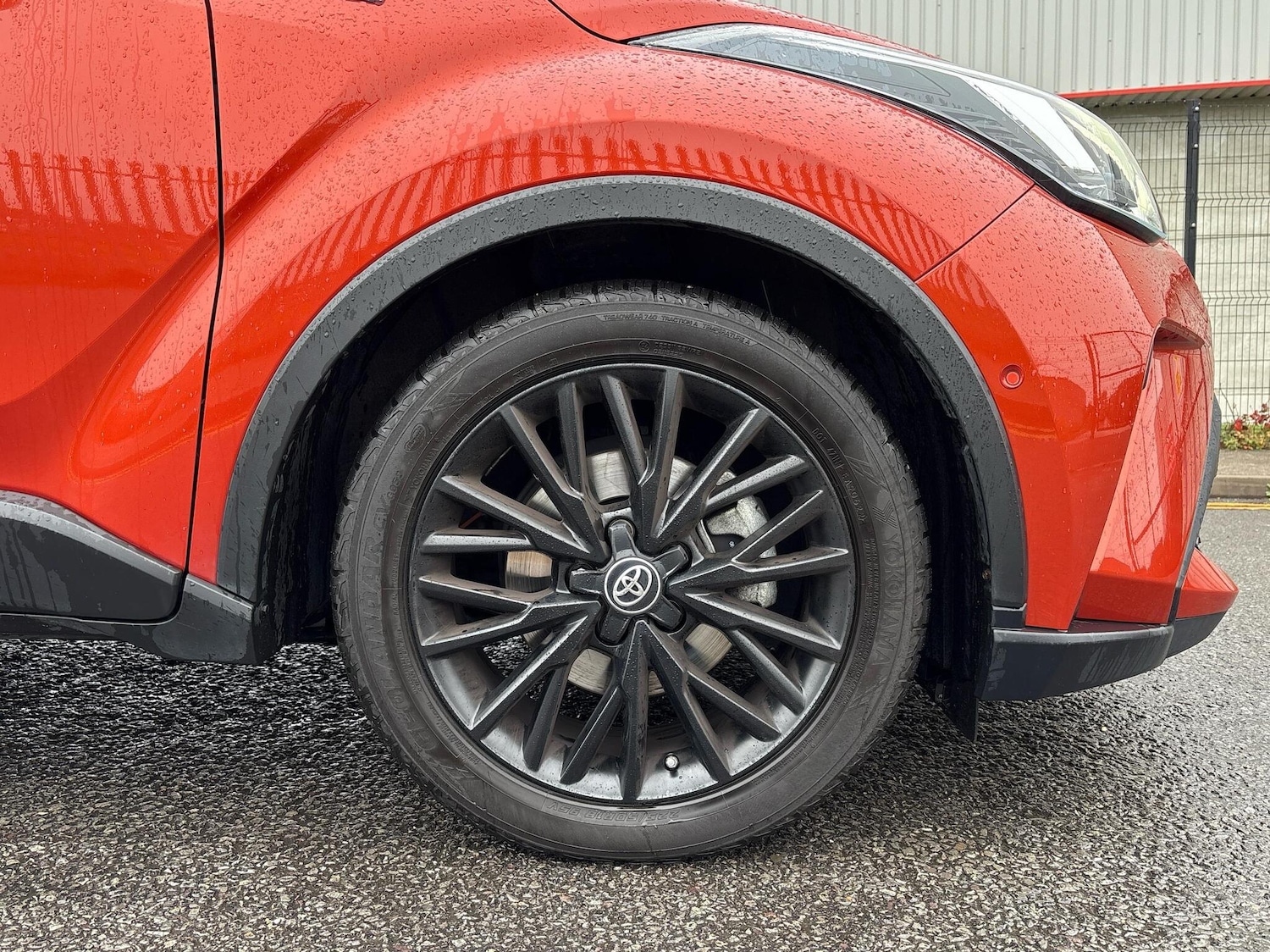 Used Toyota C-HR 2020 for sale - 76410282: Photo 24