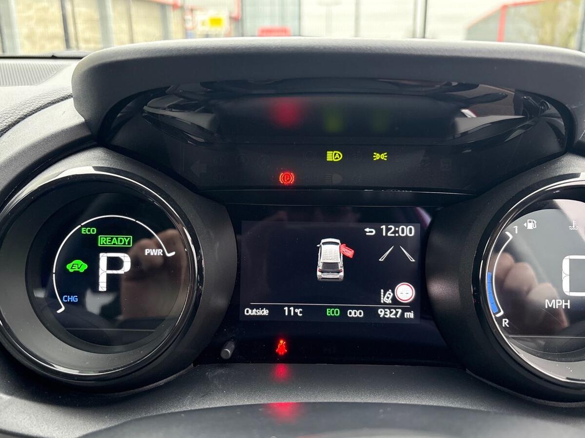 Used Toyota Yaris 2023 for sale - 76800575: Photo 14