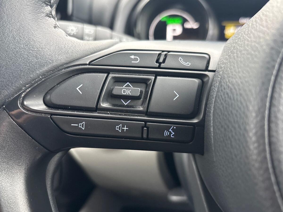 Used Toyota Yaris 2023 for sale - 76800575: Photo 18