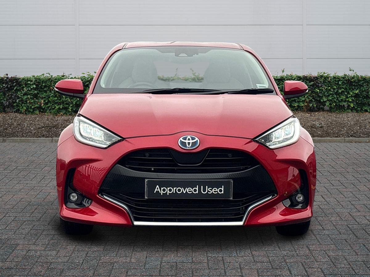 Used Toyota Yaris 2023 for sale - 76800575: Photo 2